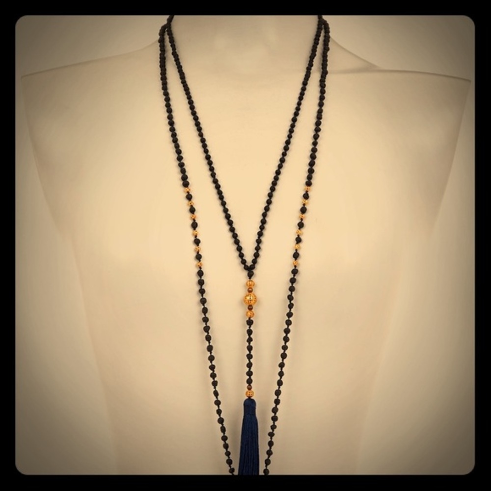 NWT Zacasha Navy Rosario Lava TasselNecklace short